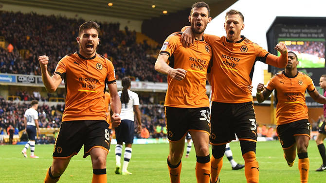 巨头并立 巨头并立