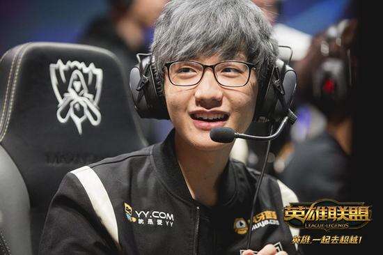 部小组配合 部小组配合